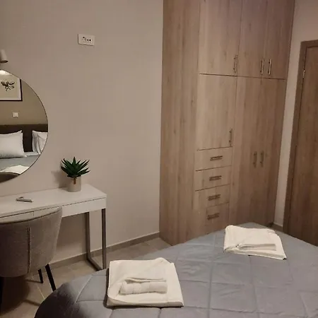 Two Brothers Zakynthos Τσιλιβί