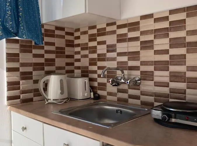 Guest house Two Brothers Zakynthos 4*