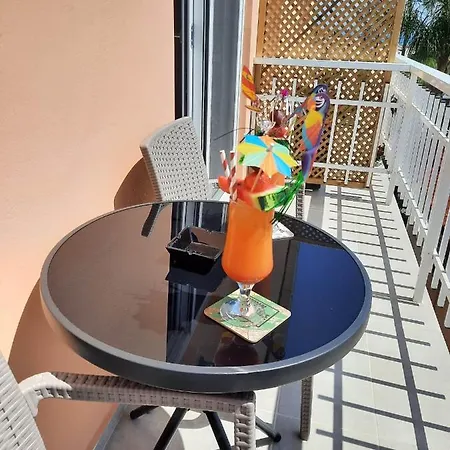 Guest house Two Brothers Zakynthos 4*